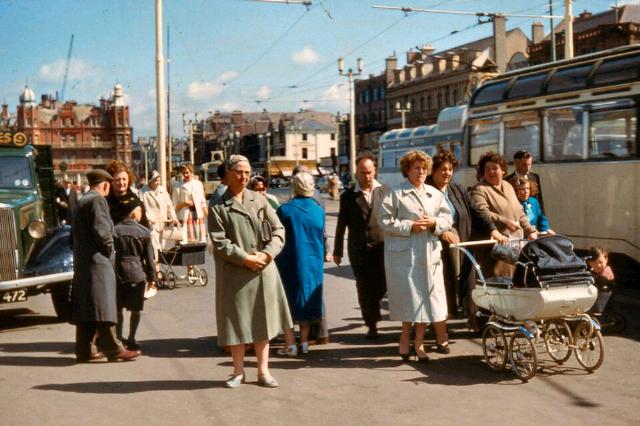 The Promenade, Blackpool, 1961 by Alfred Dixon, CC BY-SA 2.0 <https://creativecommons.org/licenses/by-sa/2.0/legalcode.en>, via Wikimedia Commons, unaltered.